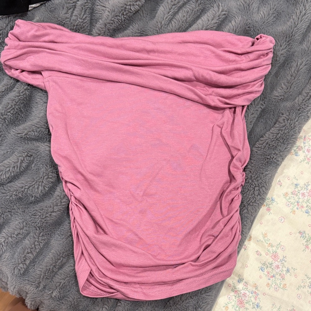 Pink Off-Shoulder Top - Picture 2 of 3